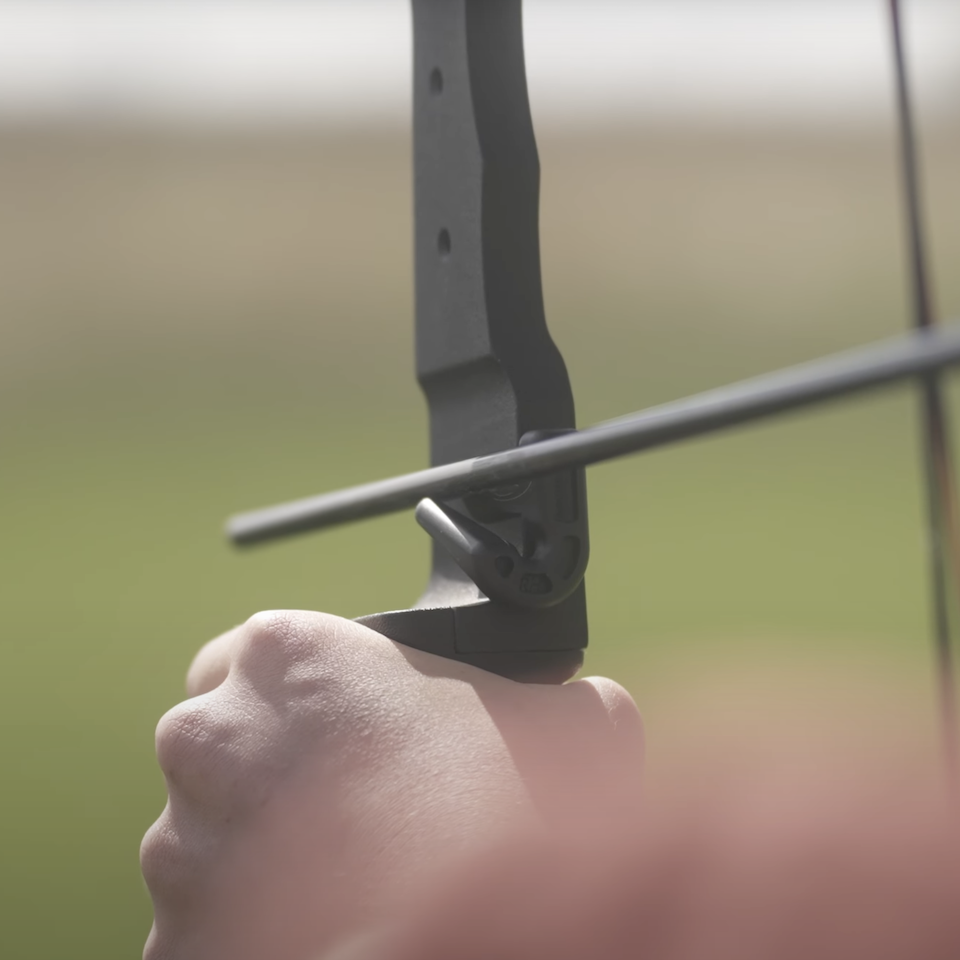 How to Install your Genesis Competition Arrow Rest